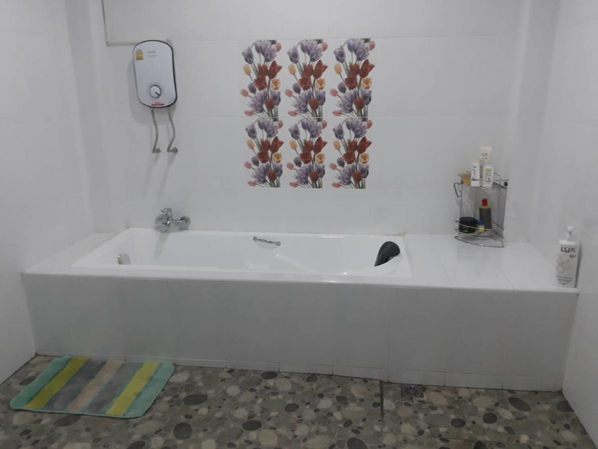 Garden Homestay Surat Thani Buitenkant foto